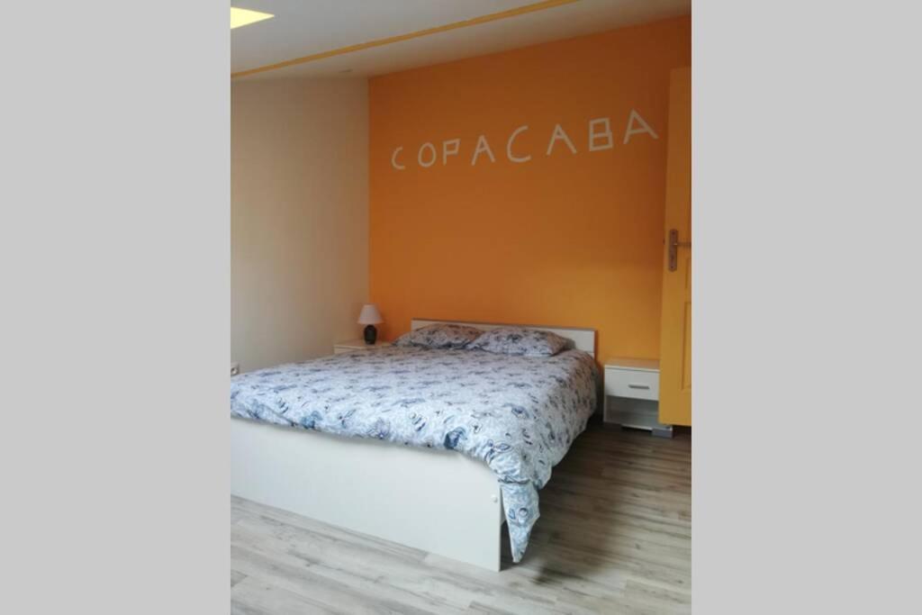 Copacabana La Fere Екстер'єр фото